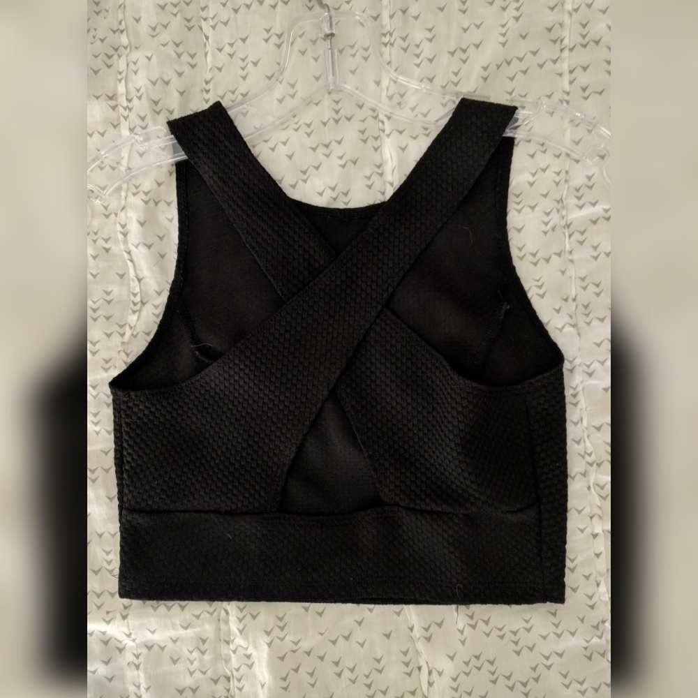 Windsor Cross-back Crop Top